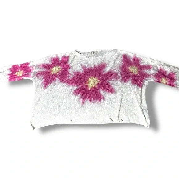 Pol Floral Pink and White Sheer Knit Women's Poncho Style 3/4 Sleeve Top - Picture 8 of 16